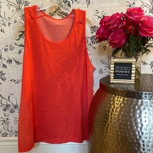 Men’s LuluLemon tank